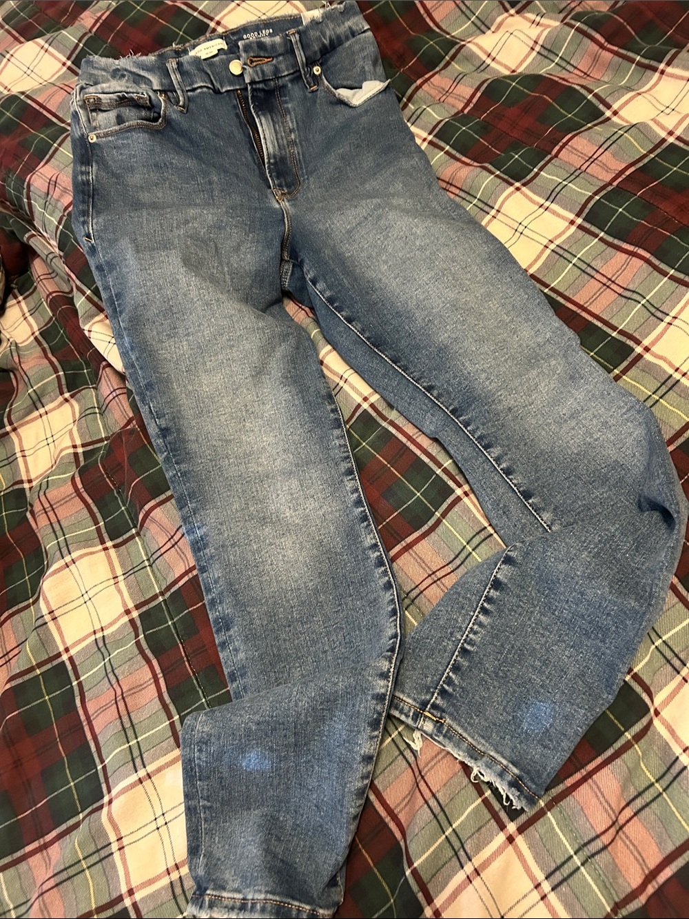 Good American Blue Mid-Rise Skinny Jeans size 6-12